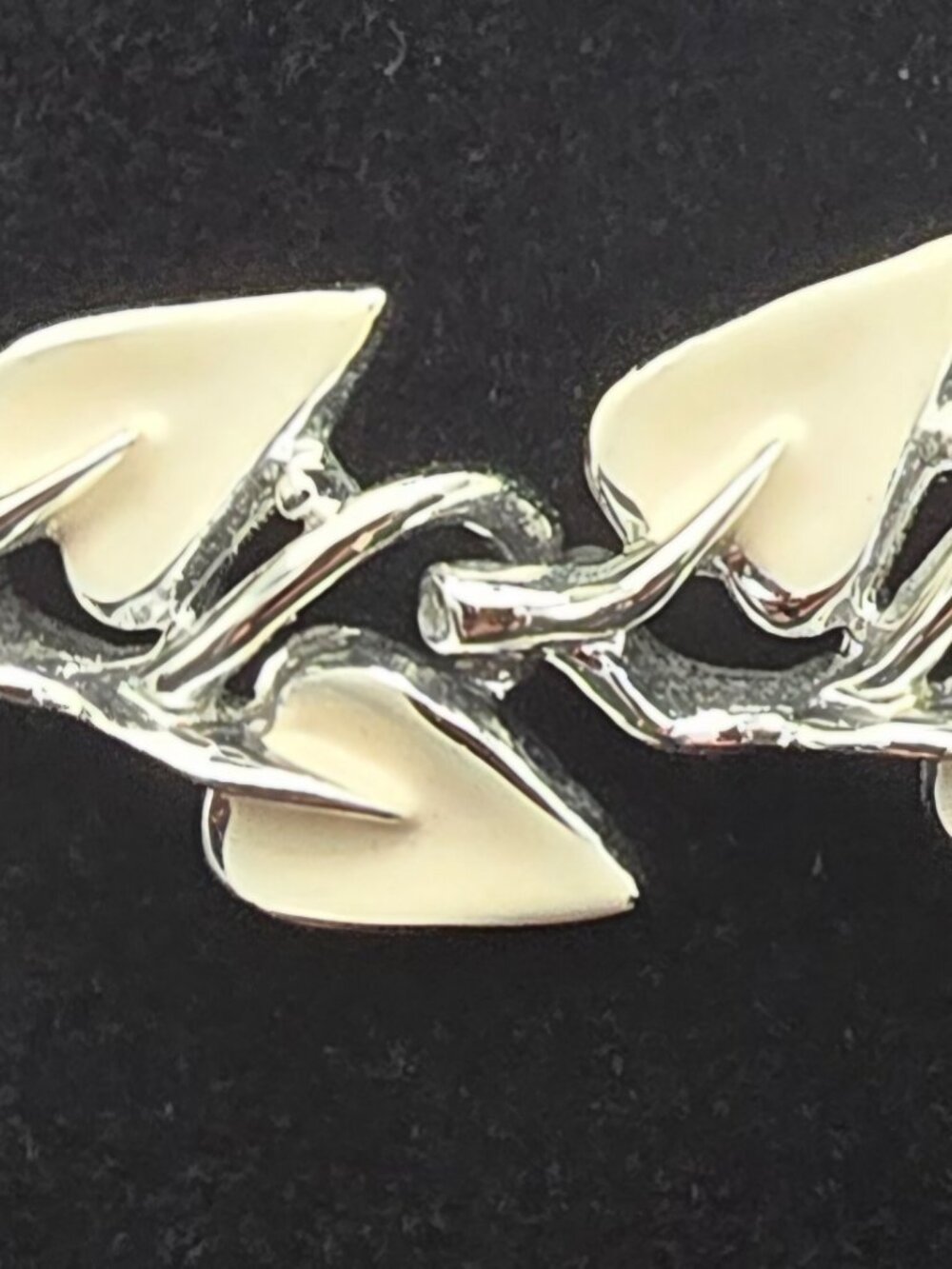 Vintage Signed 1950's Coro Cream Enamel & Silver Tone Linked Leaf Necklace - Picture 2 of 3